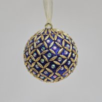 Синий шар с золотым орнаментом