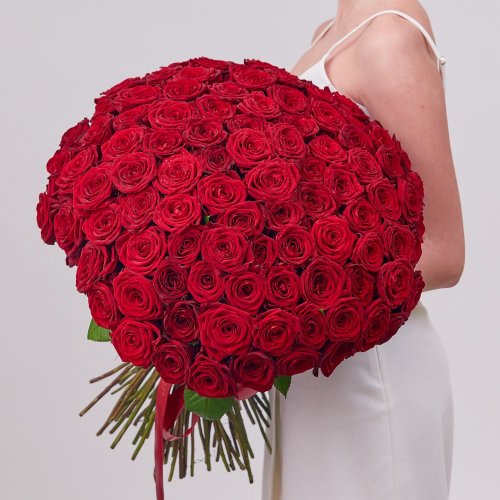 Коллекция Апрель. Роскошный букет из 101 красной розы